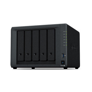Synology DiskStation DS1522 NAS  5 Drive Bays  AMD Ryzen R1600  4x Gigabit Ethernet  Desktop  Zwart